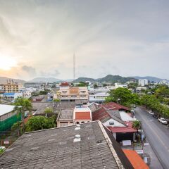 Отель Recenta Express Phuket Town фото 3