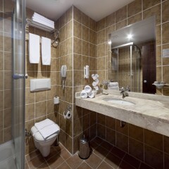 Отель Golden Age Bodrum - All Inclusive ванная фото 2