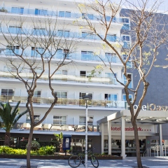 Hotel Oasis Park балкон