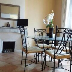 Апартаменты Cannes Apartment Wifi комната для гостей фото 3