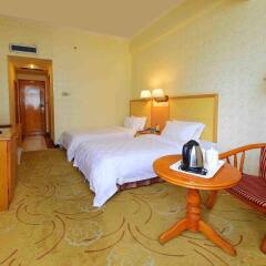 The Shenzhen Overseas Chinese Hotel Шэньчжэнь комната для гостей фото 2