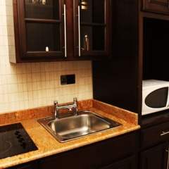 Отель Cotton Suites в номере