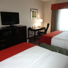 Отель Holiday Inn Express Kenedy Кенеди удобства в номере
