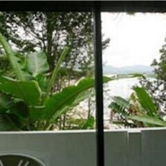 Отель Karon Cliff Bungalows Таиланд, Пхукет - 4 отзыва об отеле, цены и фото номеров - забронировать отель Karon Cliff Bungalows онлайн балкон