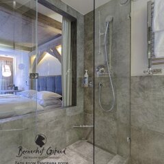 Bernerhof Swiss Quality Hotel Gstaad ванная фото 2