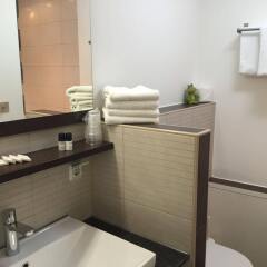 Отель First Domizil Германия, Кёльн - отзывы, цены и фото номеров - забронировать отель First Domizil онлайн ванная фото 2