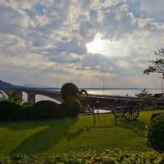 Champasak Grand Hotel пляж