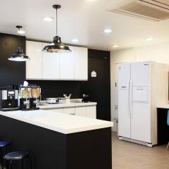 Отель Ekonomy Myeongdong Central Сеул в номере