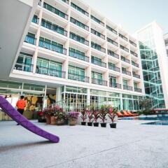 J Inspired Hotel Pattaya городской автобус