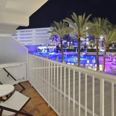 Отель Sol House The Studio Calviá Beach Испания, Магалуф - 1 отзыв об отеле, цены и фото номеров - забронировать отель Sol House The Studio Calviá Beach онлайн балкон