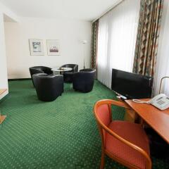DORMERO Hotel Dresden Airport комната для гостей фото 3