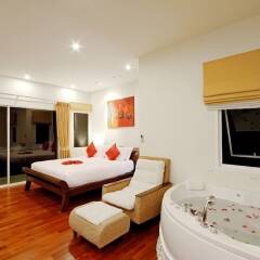Отель Patong Hill Estate 8 Патонг спа