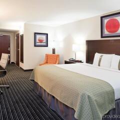 Отель Holiday Inn Columbus - Hilliard Колумбус комната для гостей фото 2