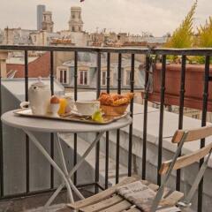 Отель Hôtel Le Regent Paris балкон