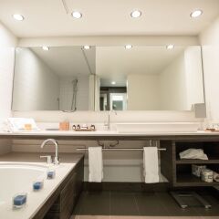 Отель Hôtel Le Bonne Entente Канада, Квебек - отзывы, цены и фото номеров - забронировать отель Hôtel Le Bonne Entente онлайн ванная фото 2