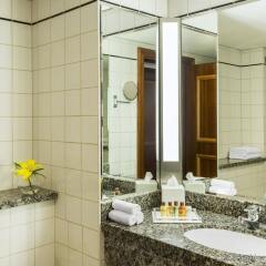 Отель Sheraton Jumeirah Beach Resort ОАЭ, Дубай - 3 отзыва об отеле, цены и фото номеров - забронировать отель Sheraton Jumeirah Beach Resort онлайн ванная