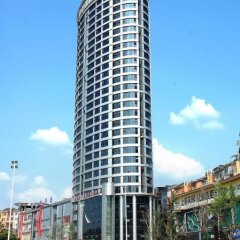 Yizhuo International Hotel парковка