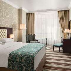 Гостиница Ramada Kazan City Centre комната для гостей