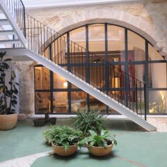 Отель Mon Suites San Nicolás бассейн