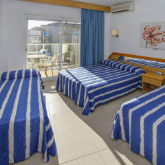 Esplai Hotel комната для гостей