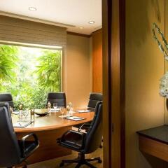 Отель The Sukhothai Bangkok удобства в номере фото 2