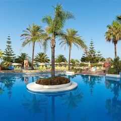 Отель Fuerte Conil-Costa Luz Испания, Кониль-де-ла-Фронтера - отзывы, цены и фото номеров - забронировать отель Fuerte Conil-Costa Luz онлайн с домашними животными