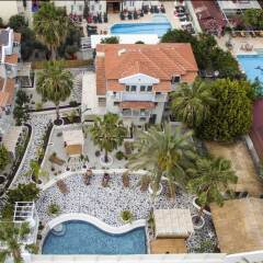 Salonika Suites Турция, Олудениз - отзывы, цены и фото номеров - забронировать отель Salonika Suites онлайн бассейн