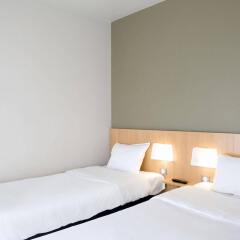 Отель B&B Hôtel Marseille Centre La Joliette Франция, Марсель - 2 отзыва об отеле, цены и фото номеров - забронировать отель B&B Hôtel Marseille Centre La Joliette онлайн комната для гостей фото 5