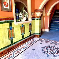 Отель Victoria & Albert Guesthouse интерьер отеля