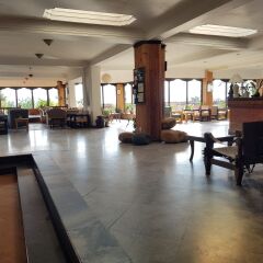 Отель The Fort Resort Непал, Нагаркот - отзывы, цены и фото номеров - забронировать отель The Fort Resort онлайн интерьер отеля фото 2