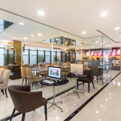 Surestay Plus Hotel By Best Western Sukhumvit 2 Бангкок питание