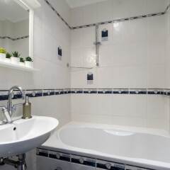 Апартаменты 'My name is Warsaw' Apartments ванная