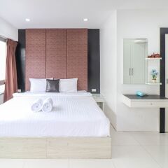 Апартаменты Bangkok Two Bedroom Apartment Бангкок фото 16