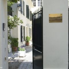 Отель Helzear Montparnasse Suites вид на фасад фото 3