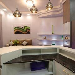 Отель V Eksklyuzivnom Stile Apartmen Ереван в номере