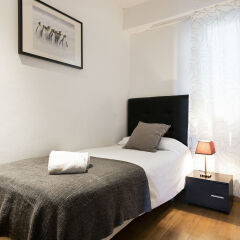 Отель Uma Suites Bruc Барселона комната для гостей фото 2