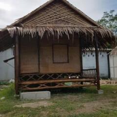 Отель Lanta Local Hut Ланта фото 10