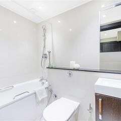 Отель 130 Queen's Gate Apartments Великобритания, Лондон - отзывы, цены и фото номеров - забронировать отель 130 Queen's Gate Apartments онлайн ванная