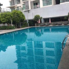Отель 3 Bed Apart in the Heart of KL Малайзия, Куала-Лумпур - отзывы, цены и фото номеров - забронировать отель 3 Bed Apart in the Heart of KL онлайн бассейн фото 2