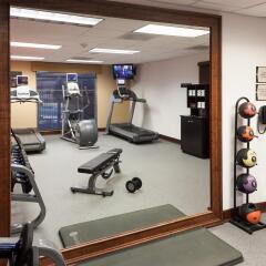 Отель Homewood Suites Denton фитнесс-зал