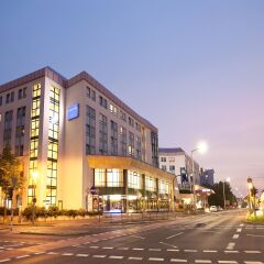 Отель Dorint Hotel Dresden Германия, Дрезден - отзывы, цены и фото номеров - забронировать отель Dorint Hotel Dresden онлайн вид на фасад