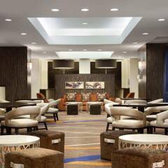 Отель Hilton New York JFK Airport США, Нью-Йорк - отзывы, цены и фото номеров - забронировать отель Hilton New York JFK Airport онлайн интерьер отеля фото 2