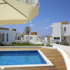 Отель Paradise Cove Luxurious Beach Villas бассейн фото 11