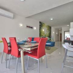 Апартаменты First Class Apartments Calleja by G&G гостиничный бар