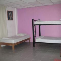 Отель Hostel Mundo Maya Мексика, Канкун - отзывы, цены и фото номеров - забронировать отель Hostel Mundo Maya онлайн комната для гостей фото 3