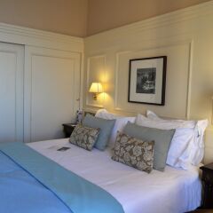 Hotel Londres y de Inglaterra сейф в номере