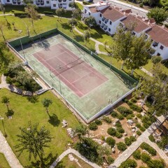 Отель Apartamentos Son Bou Gardens спортивное сооружение