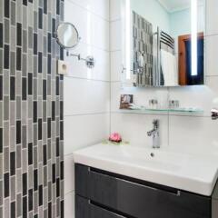 Отель Holiday Club Apartman Hotel Венгрия, Хевиз - отзывы, цены и фото номеров - забронировать отель Holiday Club Apartman Hotel онлайн ванная
