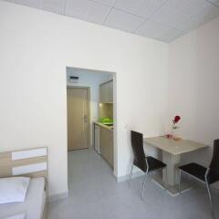 Апартаменты Menada Tarsis Apartments Солнечный берег комната для гостей фото 4