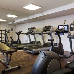 Отель Park Inn By Radisson Antwerpen Антверпен фитнесс-зал